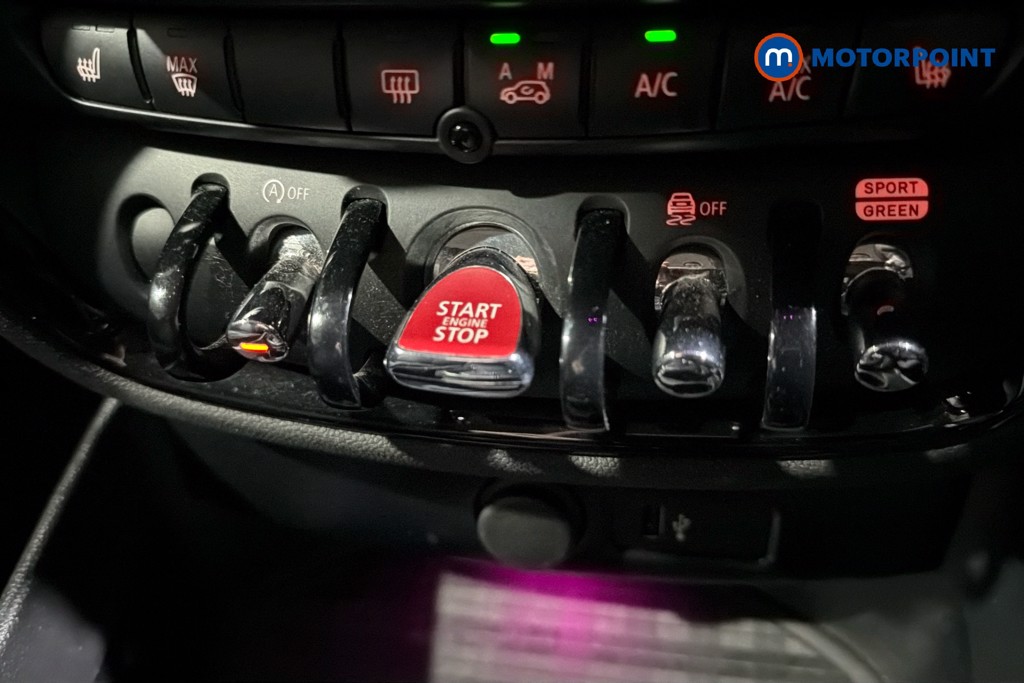 Mini Clubman Cooper Classic Automatic Petrol Estate - Stock Number (1632305) - 11th supplementary image