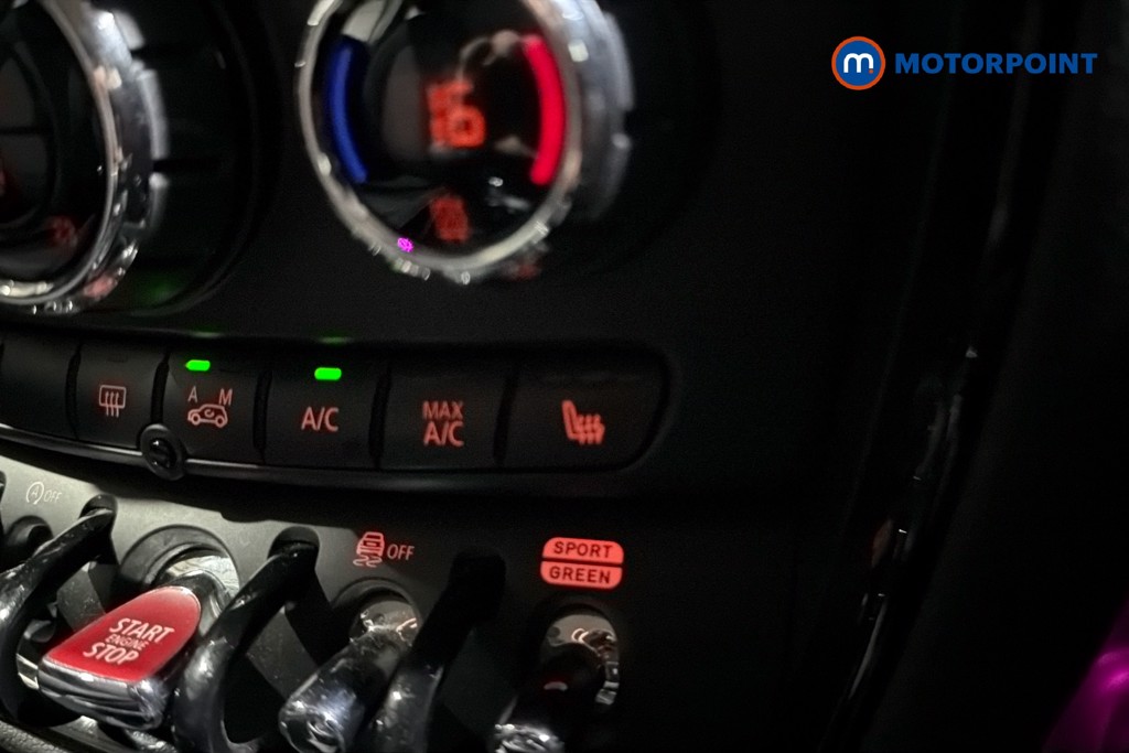 Mini Clubman Cooper Classic Automatic Petrol Estate - Stock Number (1632305) - 14th supplementary image