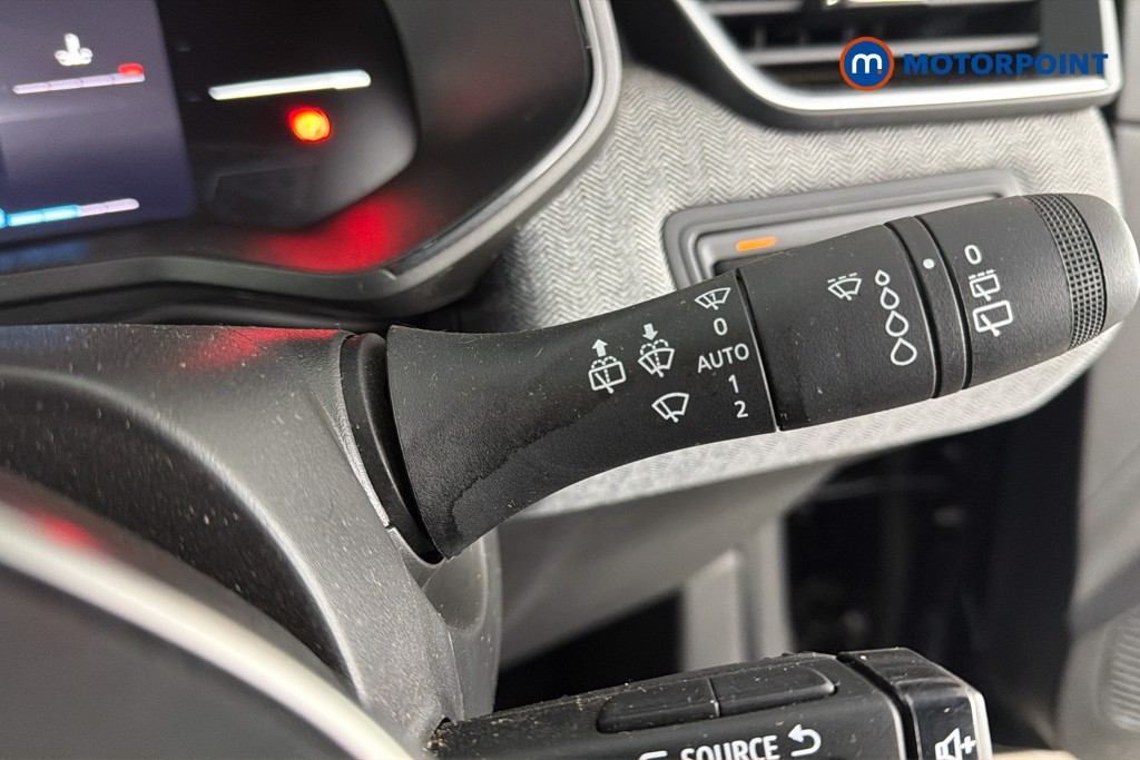 Renault Clio Techno Automatic Petrol-Electric Hybrid Hatchback - Stock Number (1632657) - 7th supplementary image