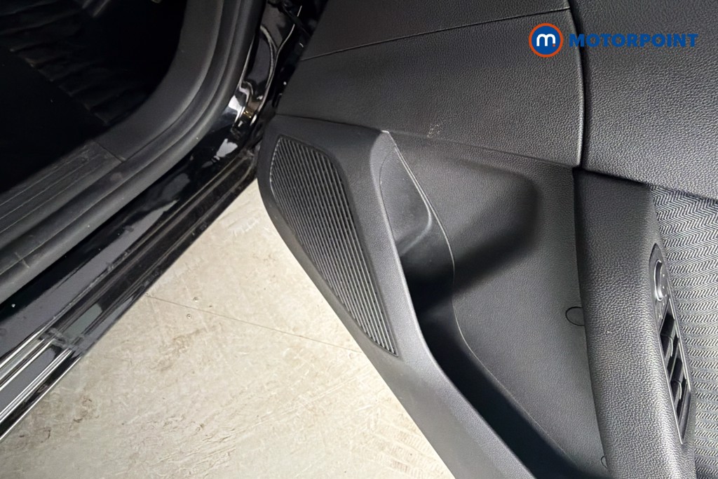 Renault Clio Techno Automatic Petrol-Electric Hybrid Hatchback - Stock Number (1632657) - 21st supplementary image