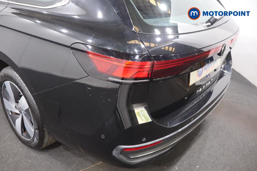 Volkswagen Passat Life Automatic Petrol Plug-In Hybrid Estate - Stock Number (1632897) - 27th supplementary image