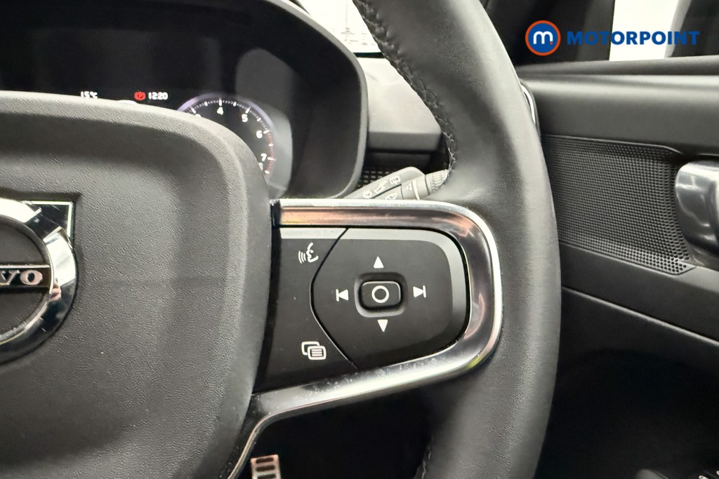 Volvo Xc40 R Design Automatic Petrol SUV - Stock Number (1633034) - 9th supplementary image