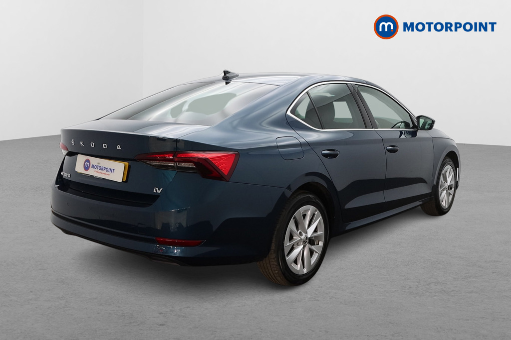 Skoda Octavia Se L Automatic Petrol Plug-In Hybrid Hatchback - Stock Number (1633656) - Drivers side rear corner