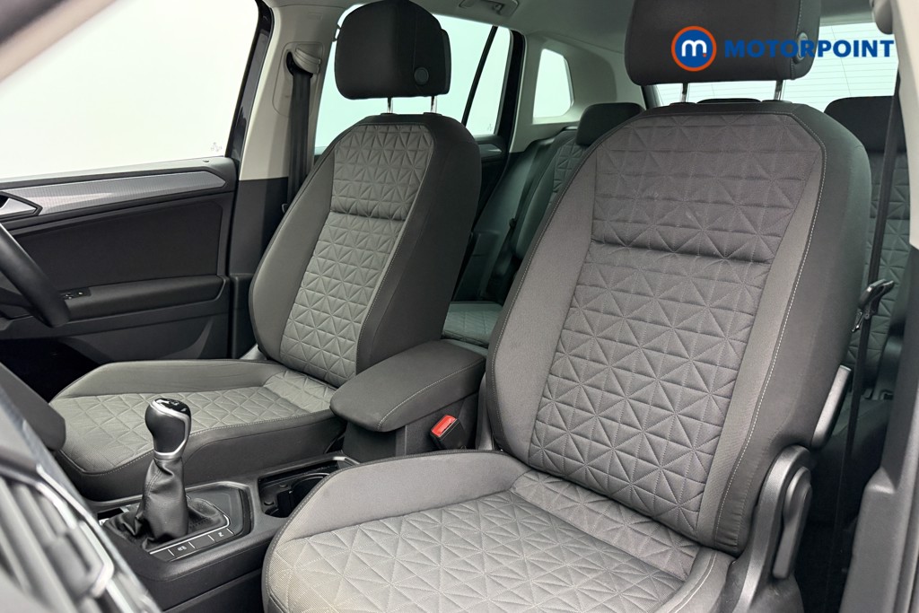 Volkswagen Tiguan Life Manual Petrol SUV - Stock Number (1633671) - 3rd supplementary image
