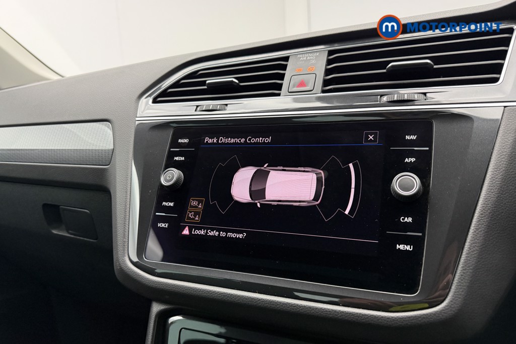 Volkswagen Tiguan Life Manual Petrol SUV - Stock Number (1633671) - 12th supplementary image