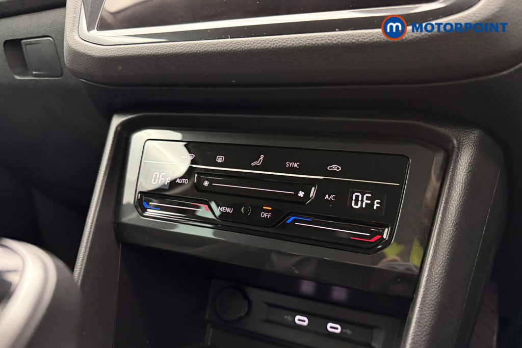 Volkswagen Tiguan Life Manual Petrol SUV - Stock Number (1633671) - 13th supplementary image