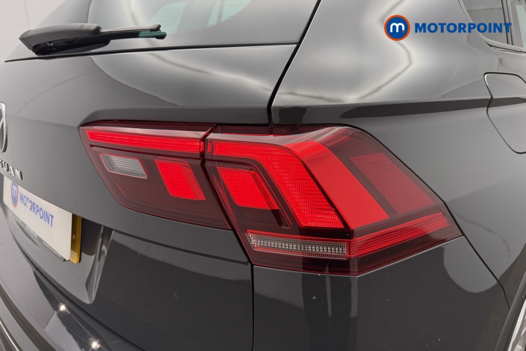 Volkswagen Tiguan Life Manual Petrol SUV - Stock Number (1633671) - 18th supplementary image