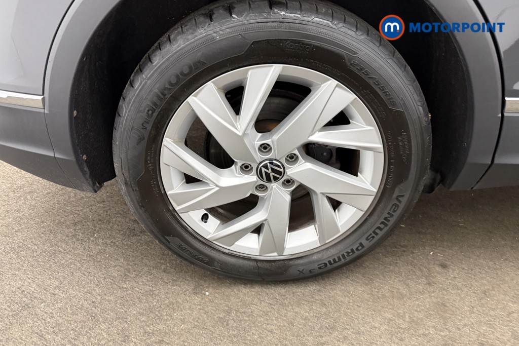 Volkswagen Tiguan Life Manual Petrol SUV - Stock Number (1633671) - 23rd supplementary image