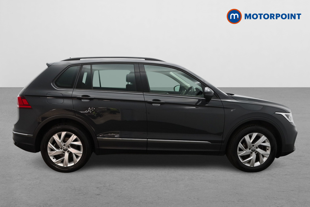 Volkswagen Tiguan Life Manual Petrol SUV - Stock Number (1633671) - Drivers side