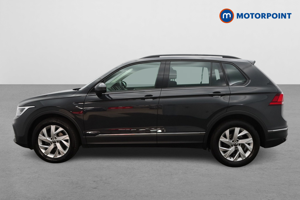 Volkswagen Tiguan Life Manual Petrol SUV - Stock Number (1633671) - Passenger side