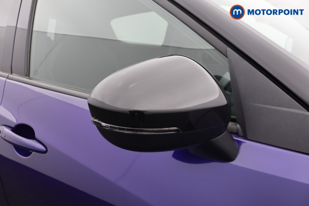 Nissan Juke N-Connecta Automatic Petrol SUV - Stock Number (1634004) - 23rd supplementary image