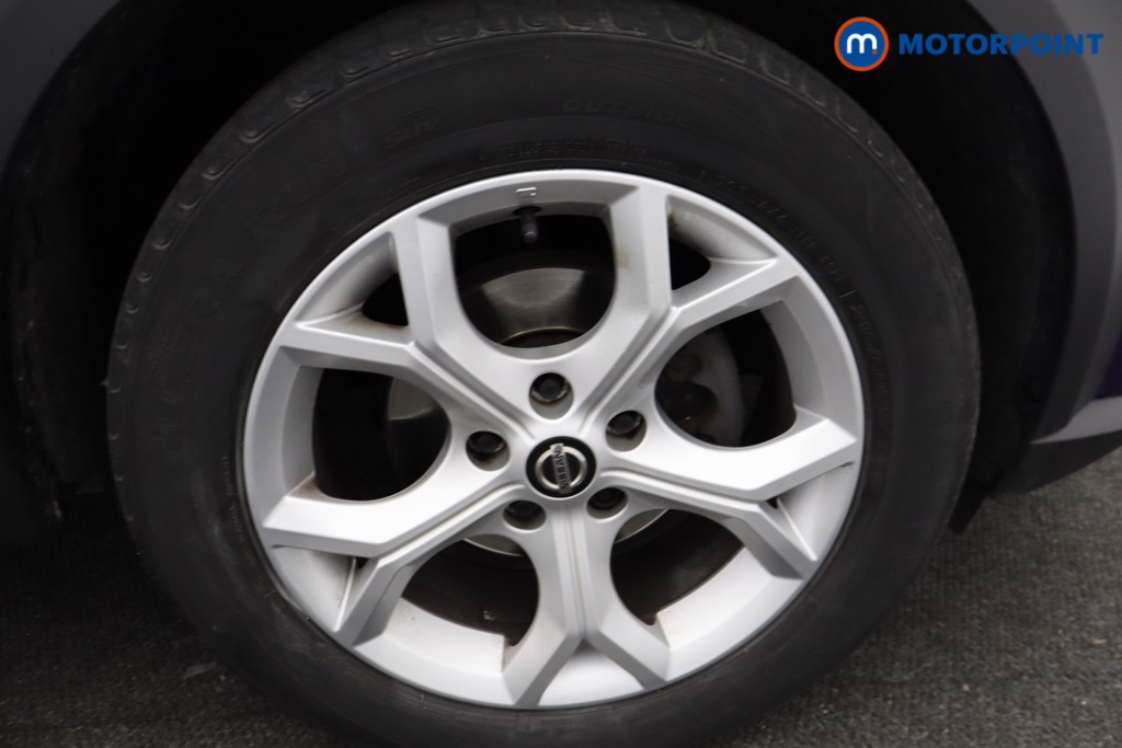 Nissan Juke N-Connecta Automatic Petrol SUV - Stock Number (1634004) - 24th supplementary image