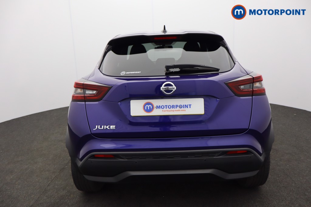 Nissan Juke N-Connecta Automatic Petrol SUV - Stock Number (1634004) - 1st supplementary image