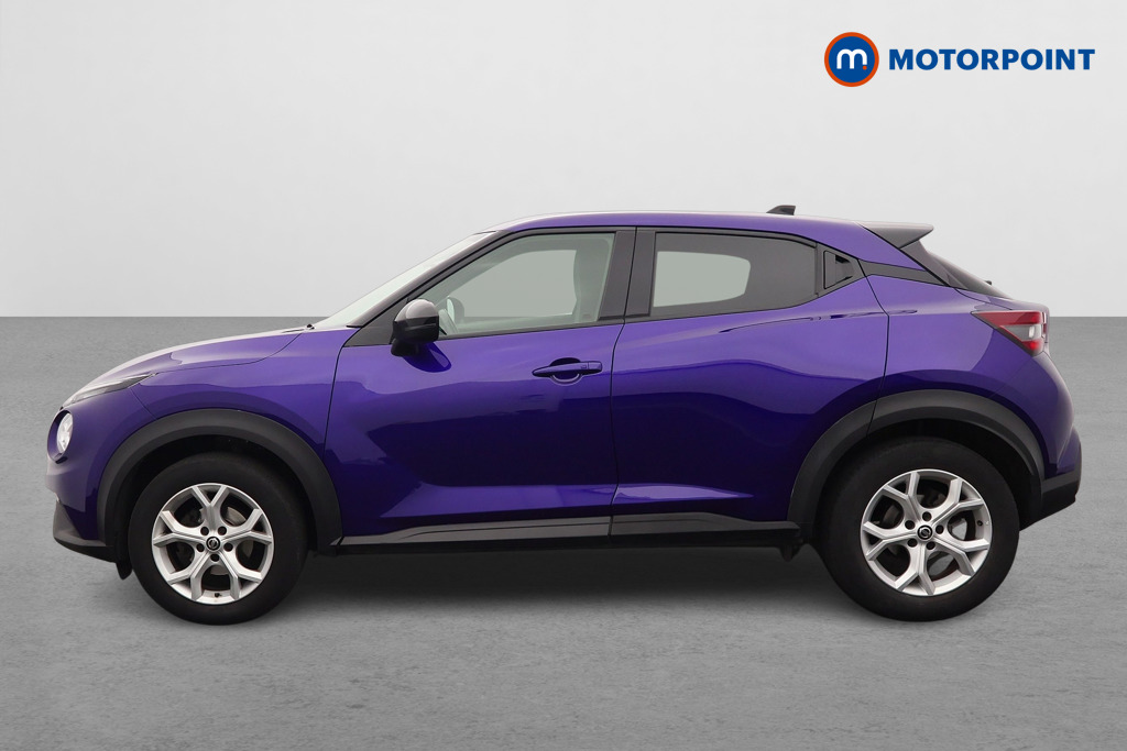 Nissan Juke N-Connecta Automatic Petrol SUV - Stock Number (1634004) - Passenger side