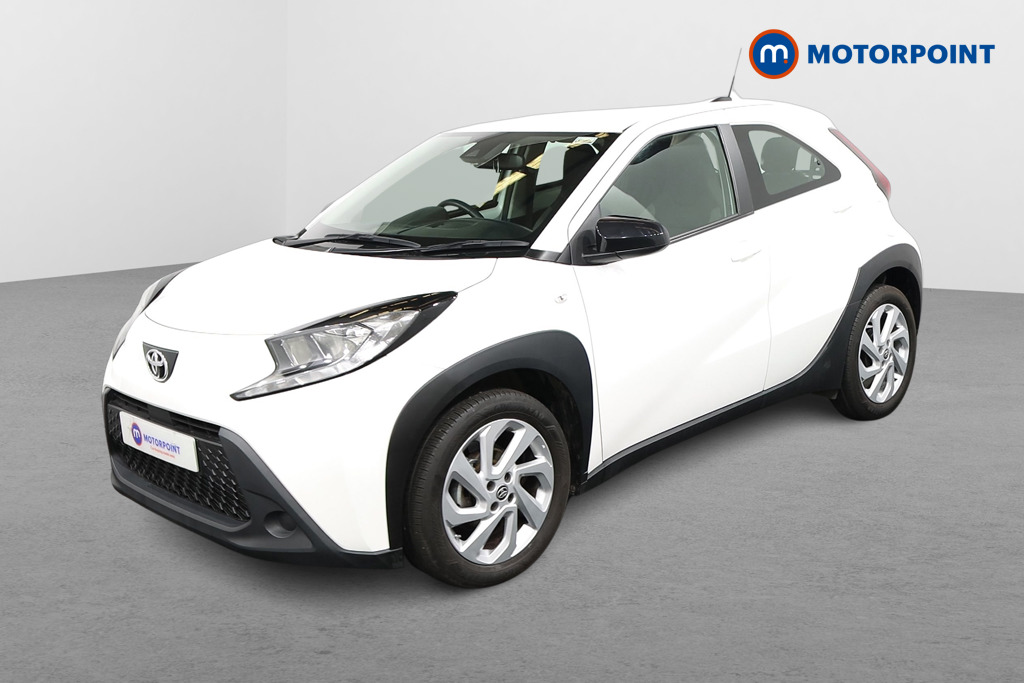 Toyota Aygo X Pure Manual Petrol Hatchback - Stock Number (1634083) - Passenger side front corner