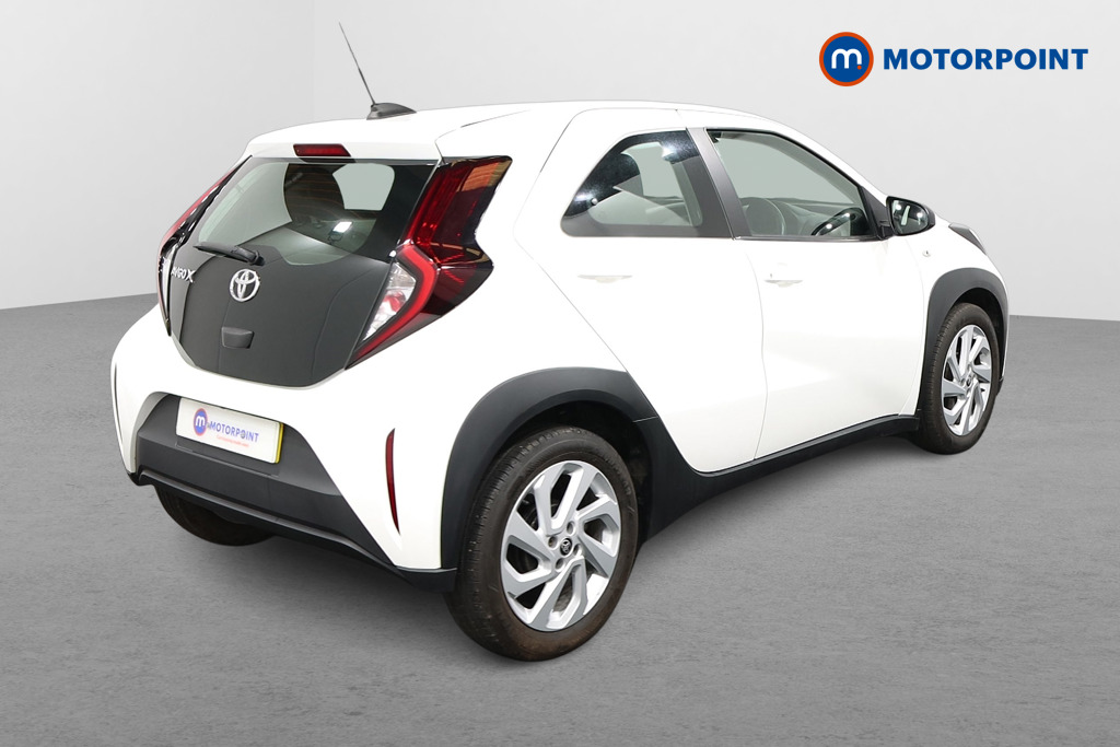 Toyota Aygo X Pure Manual Petrol Hatchback - Stock Number (1634083) - Drivers side rear corner