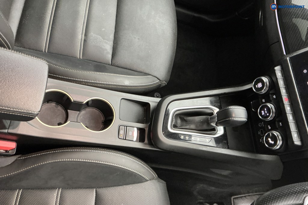 Renault Arkana Engineered Automatic Petrol-Electric Hybrid SUV - Stock Number (1634558) - 18th supplementary image