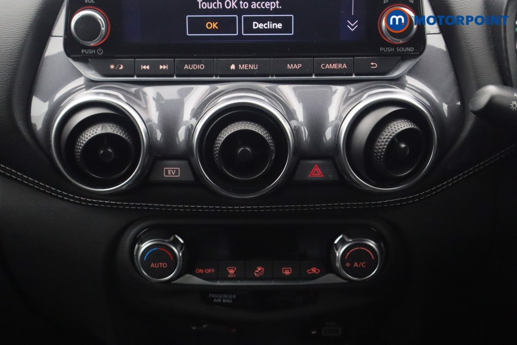 Nissan Juke N-Connecta Automatic Petrol-Electric Hybrid SUV - Stock Number (1634793) - 4th supplementary image