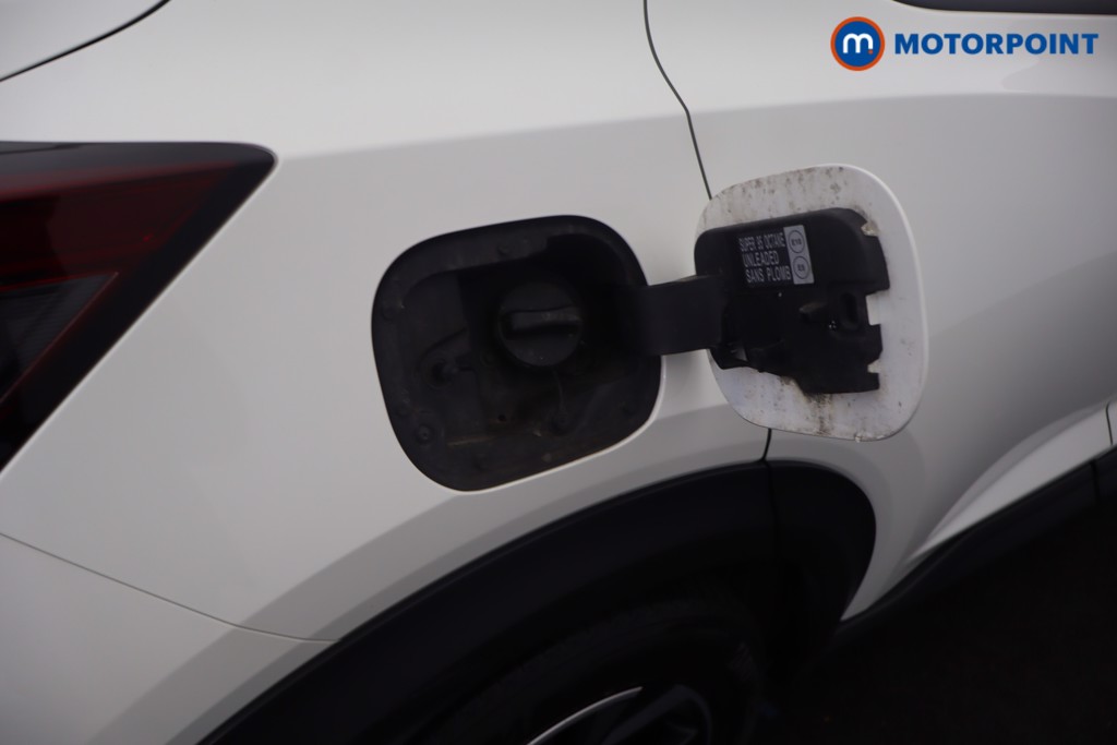 Nissan Juke N-Connecta Automatic Petrol-Electric Hybrid SUV - Stock Number (1634793) - 22nd supplementary image