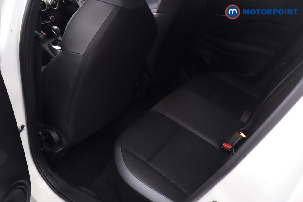Nissan Juke N-Connecta Automatic Petrol-Electric Hybrid SUV - Stock Number (1634793) - 23rd supplementary image