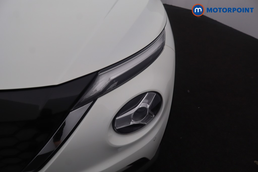 Nissan Juke N-Connecta Automatic Petrol-Electric Hybrid SUV - Stock Number (1634793) - 37th supplementary image