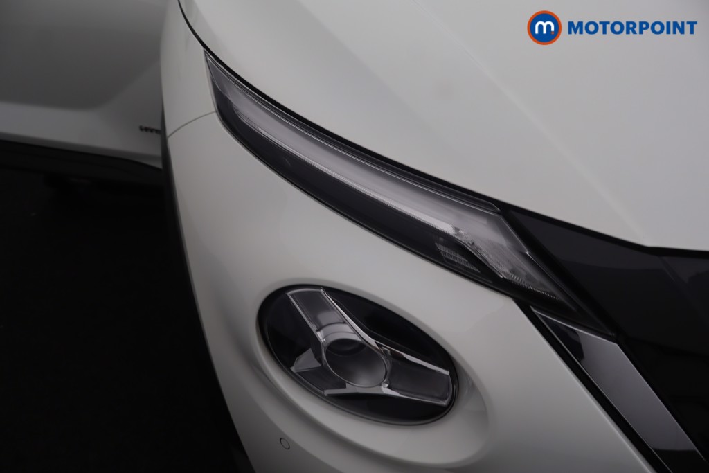Nissan Juke N-Connecta Automatic Petrol-Electric Hybrid SUV - Stock Number (1634793) - 38th supplementary image