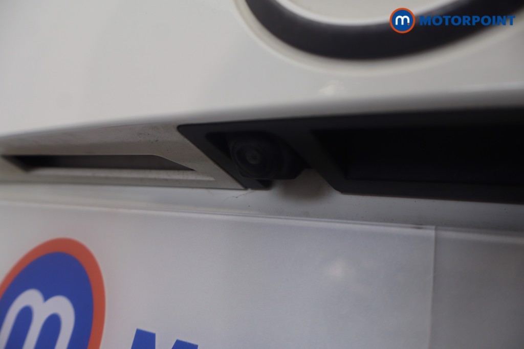 Nissan Juke N-Connecta Automatic Petrol-Electric Hybrid SUV - Stock Number (1634793) - 41st supplementary image
