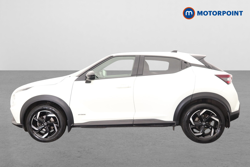 Nissan Juke N-Connecta Automatic Petrol-Electric Hybrid SUV - Stock Number (1634793) - Passenger side