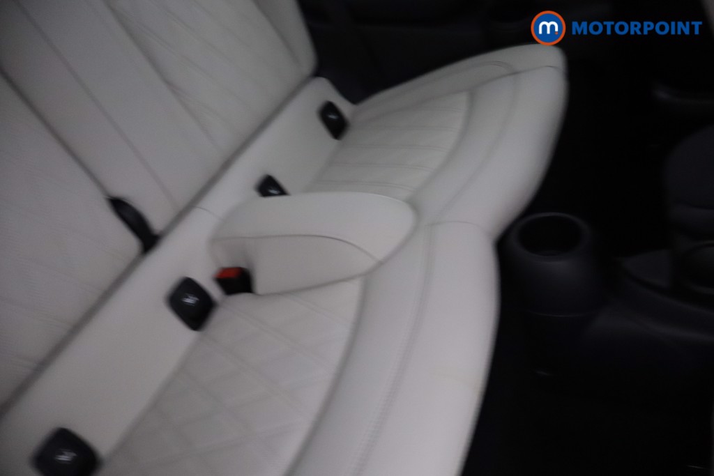 Mini Hatchback Cooper Exclusive Automatic Petrol Hatchback - Stock Number (1635180) - 7th supplementary image