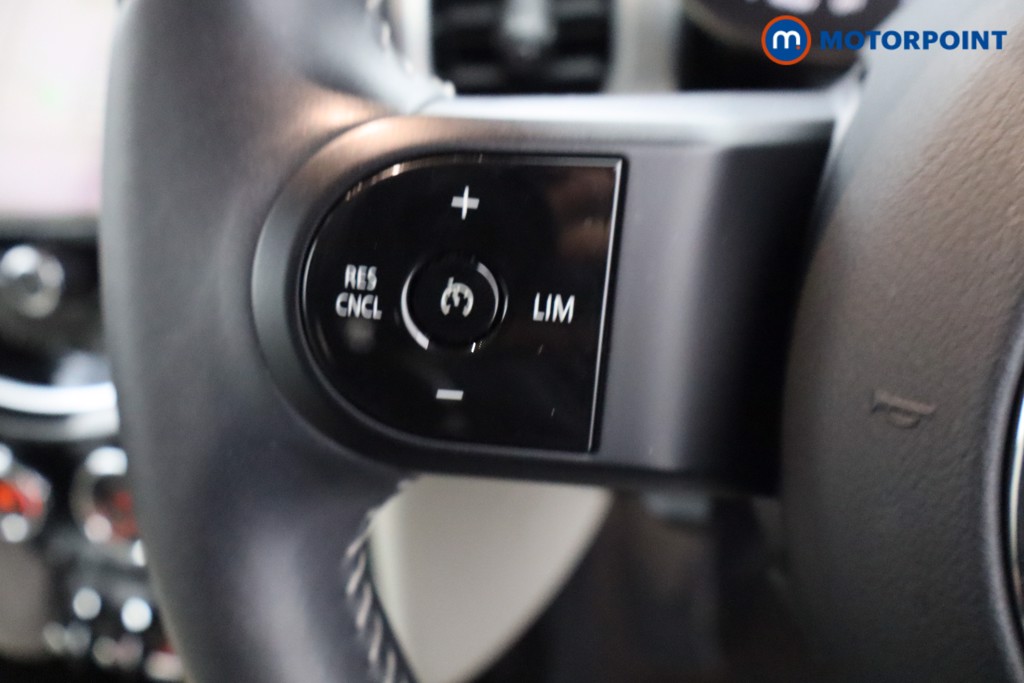 Mini Hatchback Cooper Exclusive Automatic Petrol Hatchback - Stock Number (1635180) - 13th supplementary image