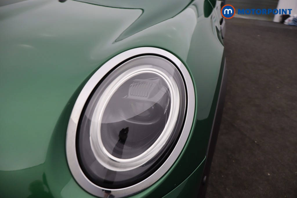 Mini Hatchback Cooper Exclusive Automatic Petrol Hatchback - Stock Number (1635180) - 24th supplementary image
