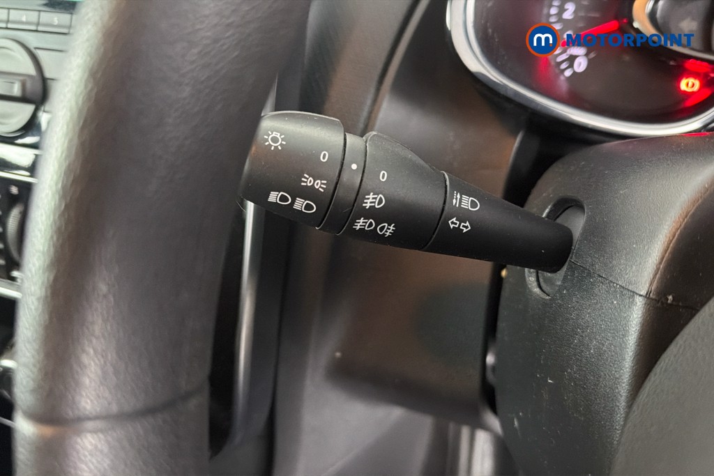 Renault Clio Play Manual Petrol Hatchback - Stock Number (1635417) - 6th supplementary image