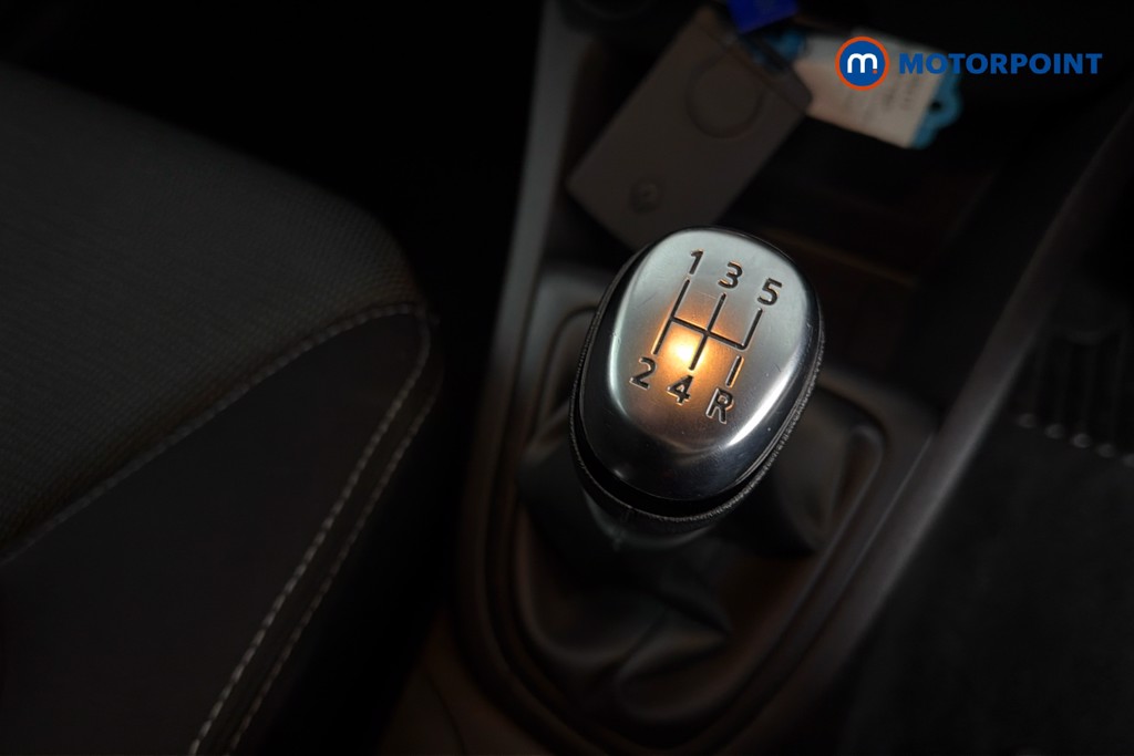 Renault Clio Play Manual Petrol Hatchback - Stock Number (1635417) - 15th supplementary image