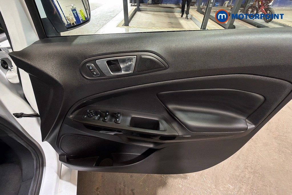 Ford Ecosport St-Line Manual Petrol SUV - Stock Number (1635936) - 19th supplementary image