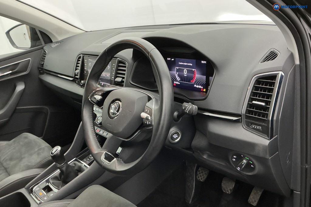 Skoda Karoq Se L Manual Petrol SUV - Stock Number (1636099) - 9th supplementary image