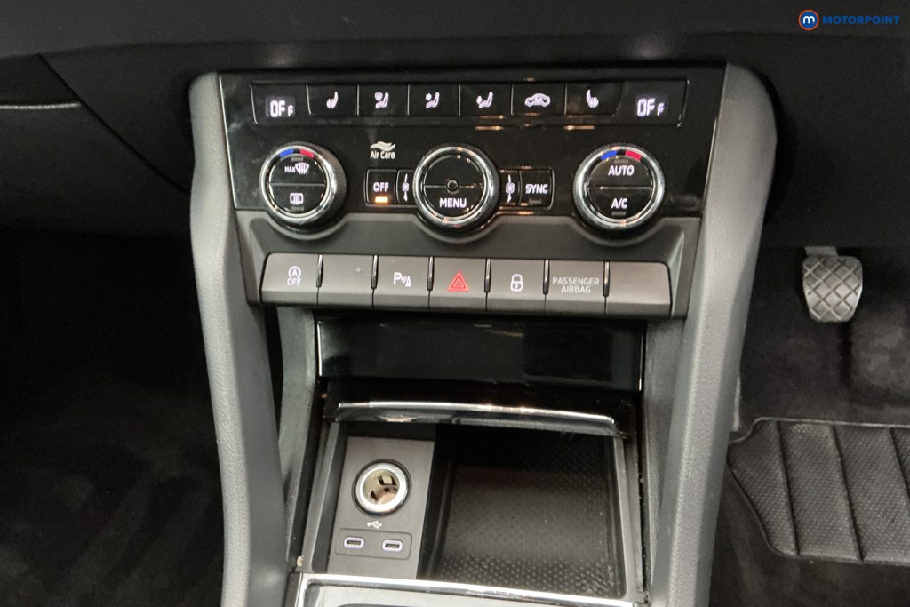 Skoda Karoq Se L Manual Petrol SUV - Stock Number (1636099) - 20th supplementary image