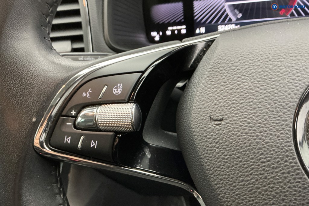 Skoda Karoq Se L Manual Petrol SUV - Stock Number (1636099) - 24th supplementary image
