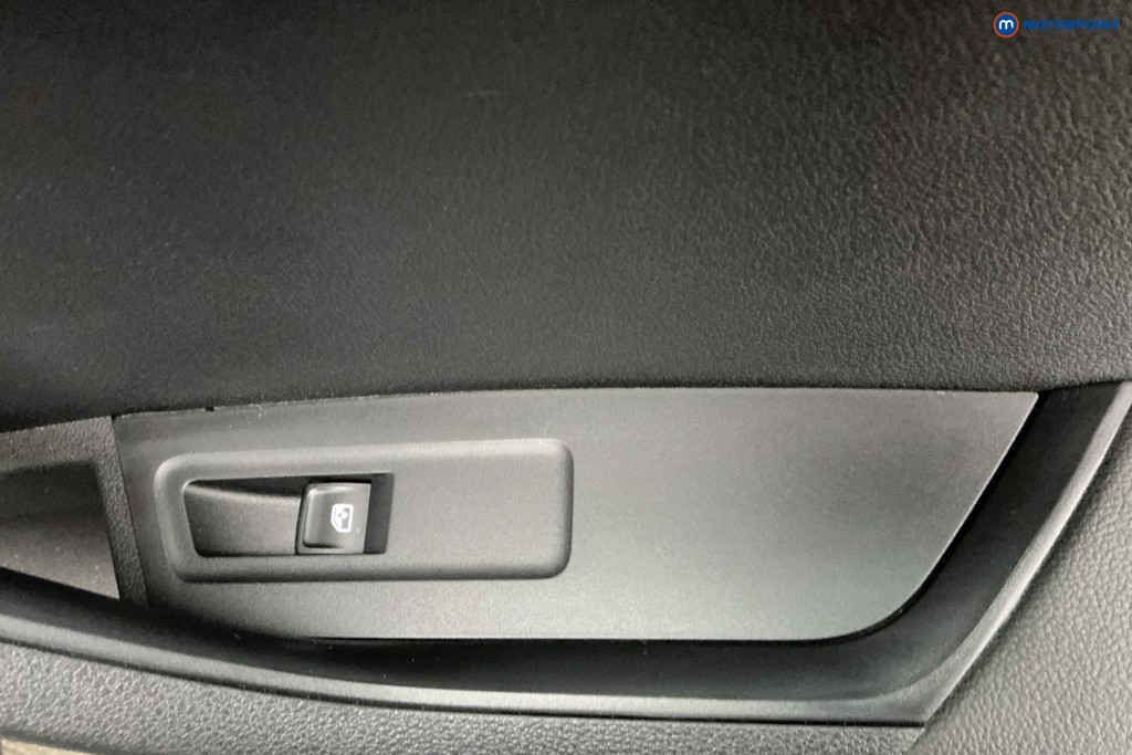 Skoda Karoq Se L Manual Petrol SUV - Stock Number (1636099) - 30th supplementary image