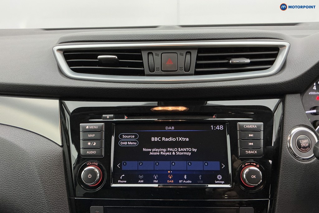 Nissan Qashqai N-Motion Automatic Petrol SUV - Stock Number (1636184) - 2nd supplementary image