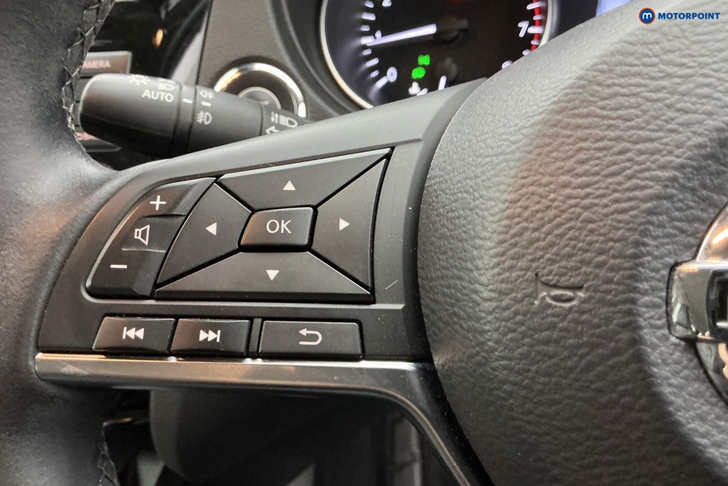 Nissan Qashqai N-Motion Automatic Petrol SUV - Stock Number (1636184) - 22nd supplementary image