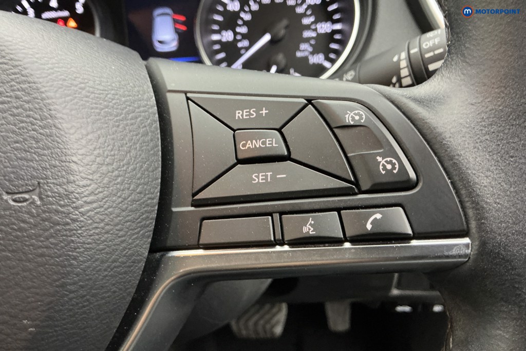 Nissan Qashqai N-Motion Automatic Petrol SUV - Stock Number (1636184) - 23rd supplementary image