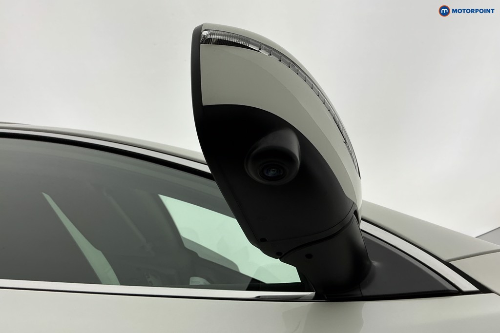 Nissan Qashqai N-Motion Automatic Petrol SUV - Stock Number (1636184) - 33rd supplementary image