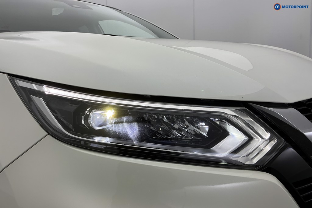 Nissan Qashqai N-Motion Automatic Petrol SUV - Stock Number (1636184) - 34th supplementary image