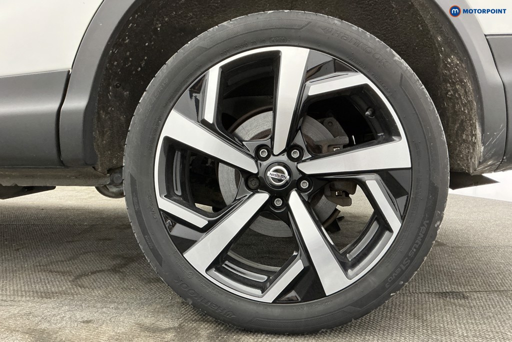 Nissan Qashqai N-Motion Automatic Petrol SUV - Stock Number (1636184) - 40th supplementary image