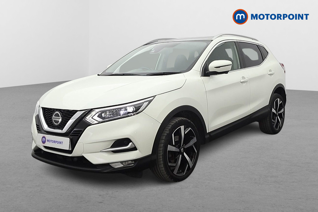 Nissan Qashqai N-Motion Automatic Petrol SUV - Stock Number (1636184) - Passenger side front corner