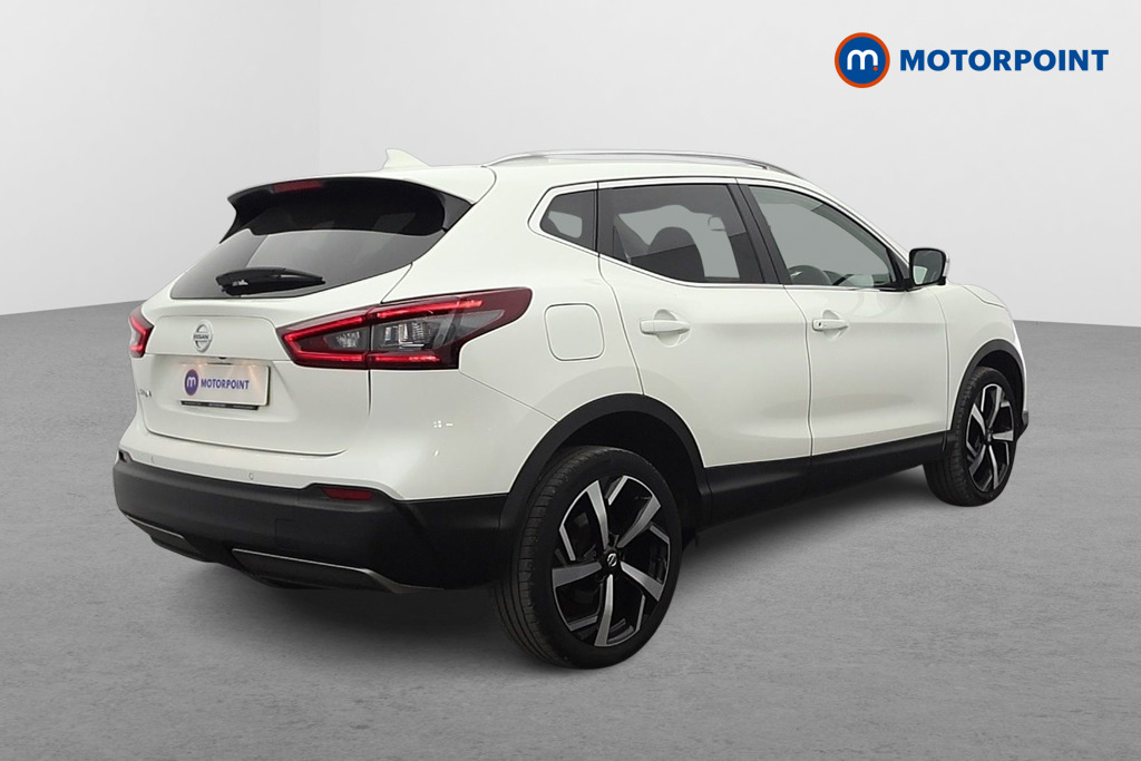 Nissan Qashqai N-Motion Automatic Petrol SUV - Stock Number (1636184) - Drivers side rear corner