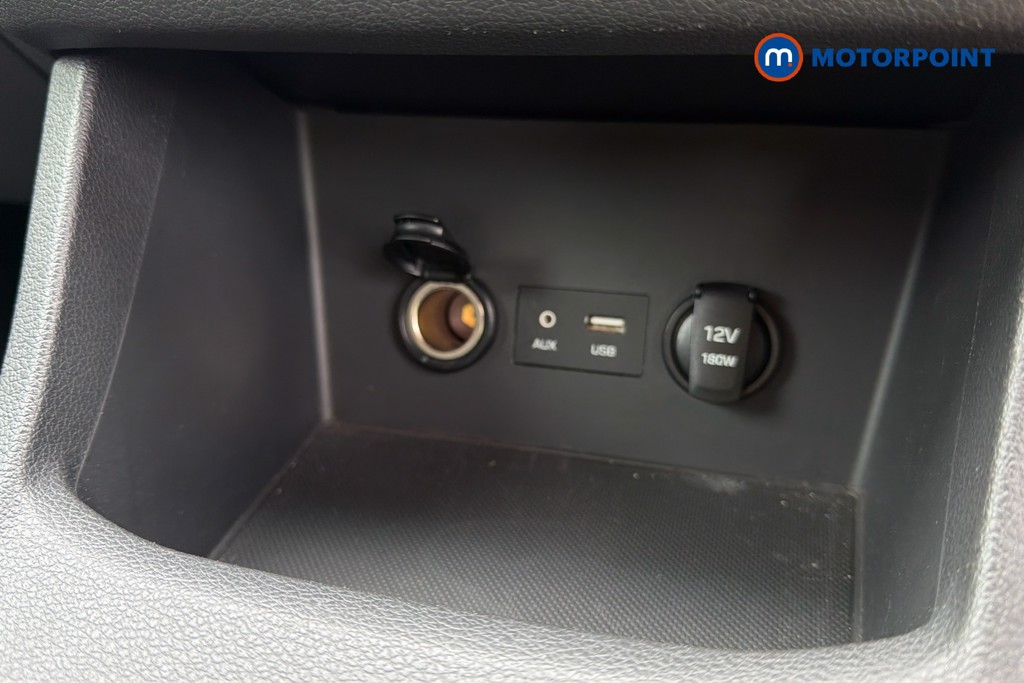 Hyundai I30 SE Manual Petrol Estate - Stock Number (1636224) - 17th supplementary image