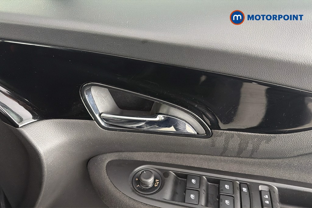 Vauxhall Mokka X Active Manual Petrol SUV - Stock Number (1636228) - 42nd supplementary image