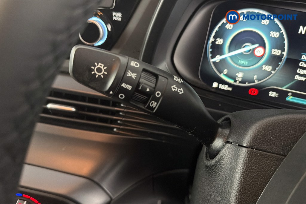 Hyundai I20 Se Connect Manual Petrol Hatchback - Stock Number (1637000) - 6th supplementary image