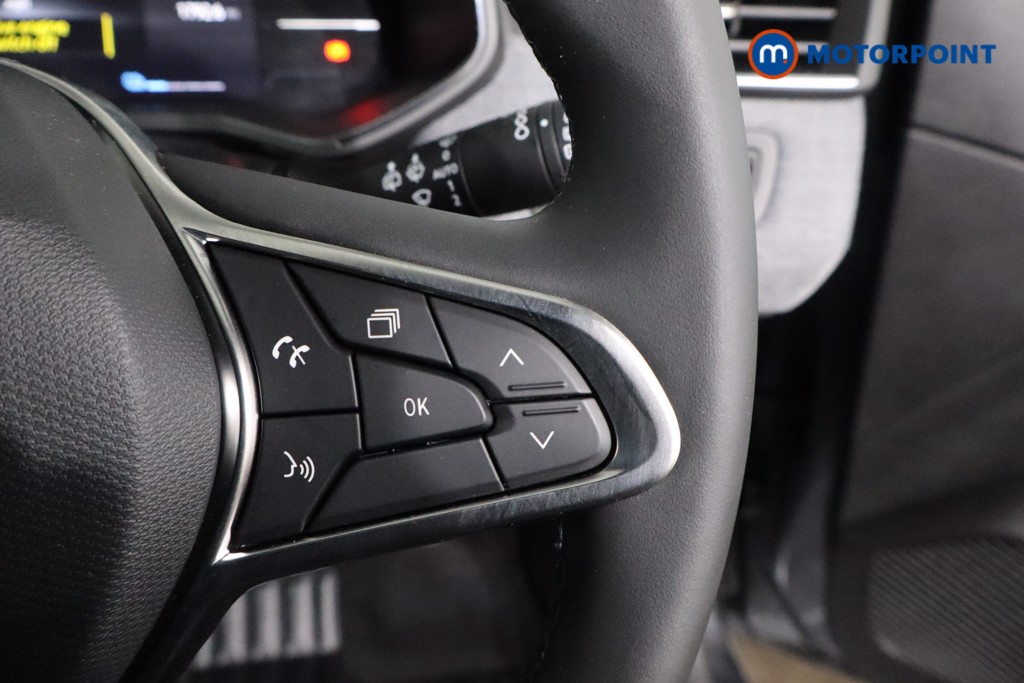 Renault Clio Techno Automatic Petrol-Electric Hybrid Hatchback - Stock Number (1637512) - 8th supplementary image
